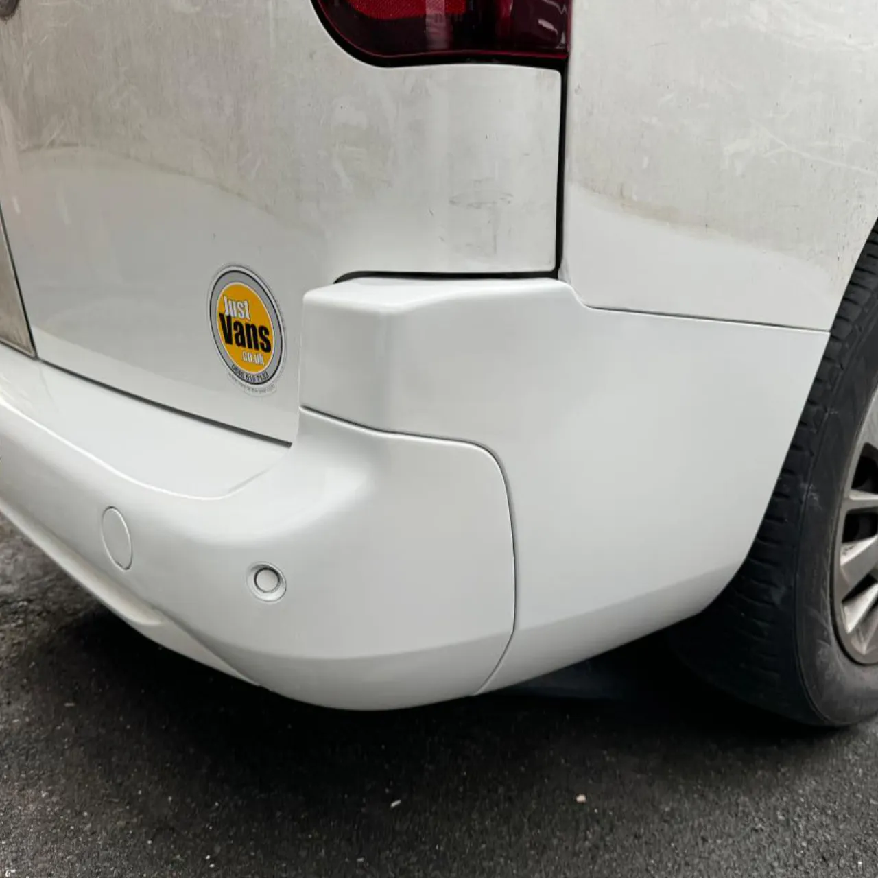 After - Cracked bumper 3